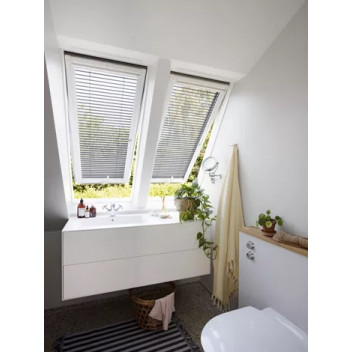 Velux PAL SK06 7057SWL Manual Venetian Brushed Silver, White Line